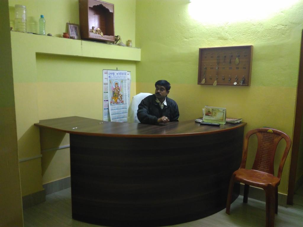 India Tours Only Kavita Guest House Bolpur Exteriör bild