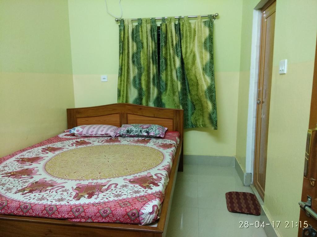 India Tours Only Kavita Guest House Bolpur Exteriör bild