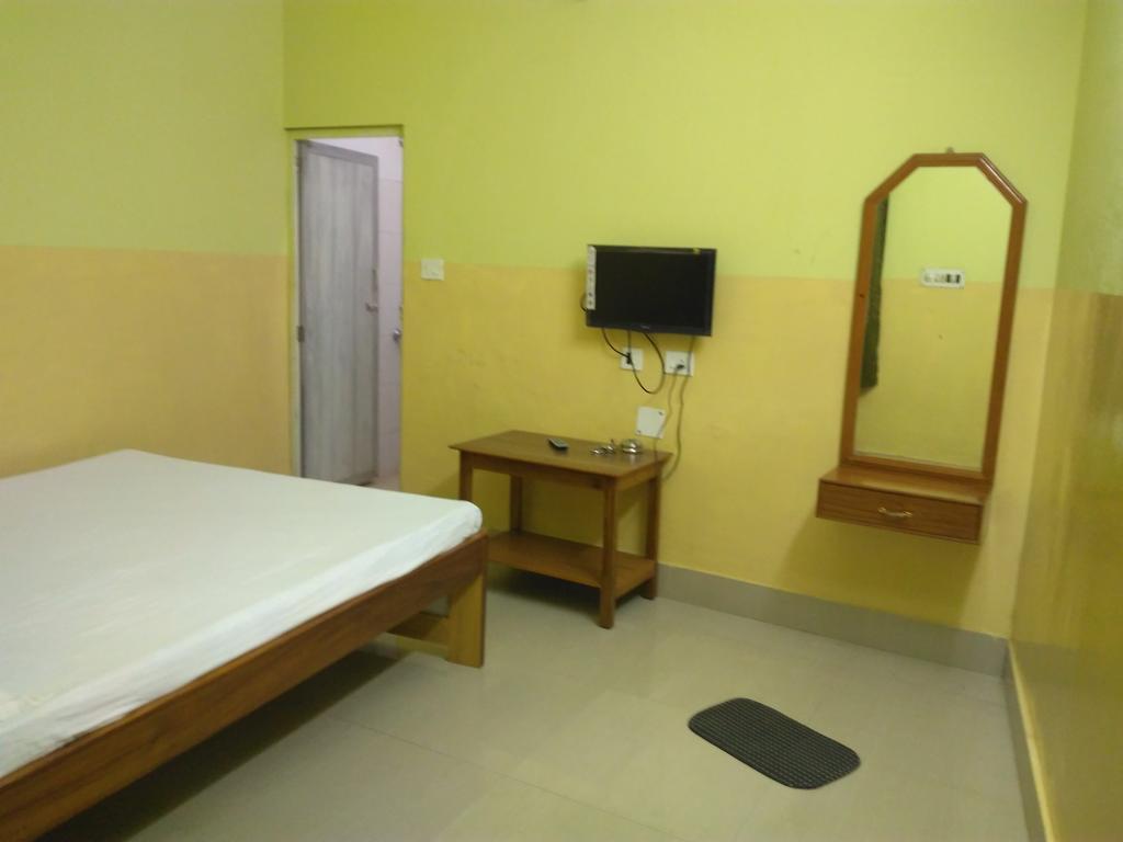 India Tours Only Kavita Guest House Bolpur Exteriör bild