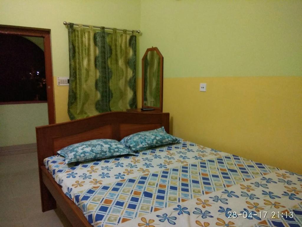 India Tours Only Kavita Guest House Bolpur Exteriör bild